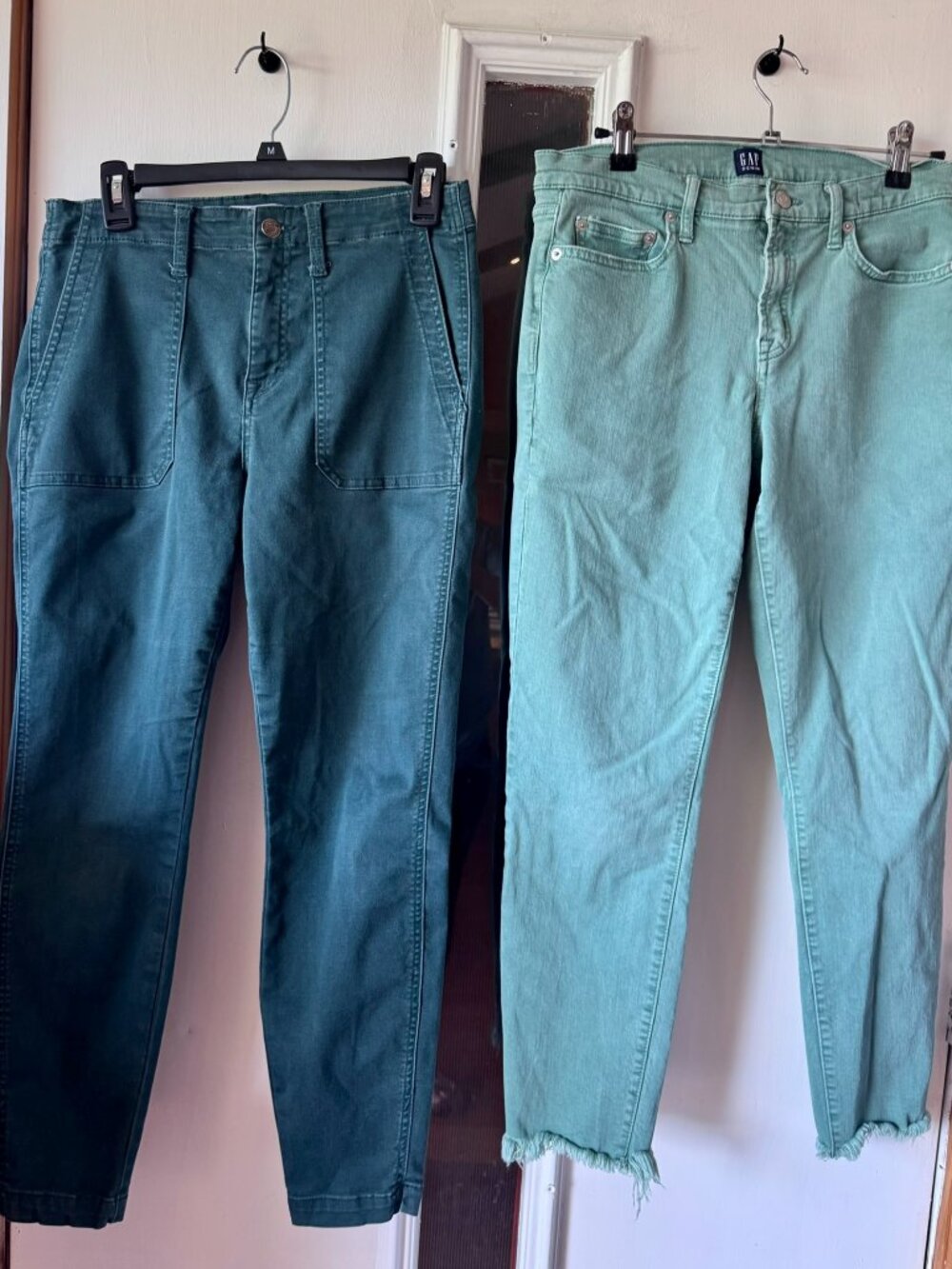 Women’s Green Skinny Pants Bundle! – GAP & Studio Blue Size 29